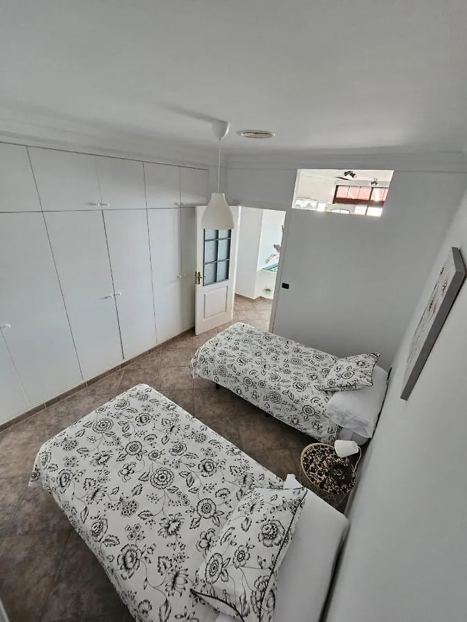 Crisol Apartamentos Tacoronte 0*,  Spain